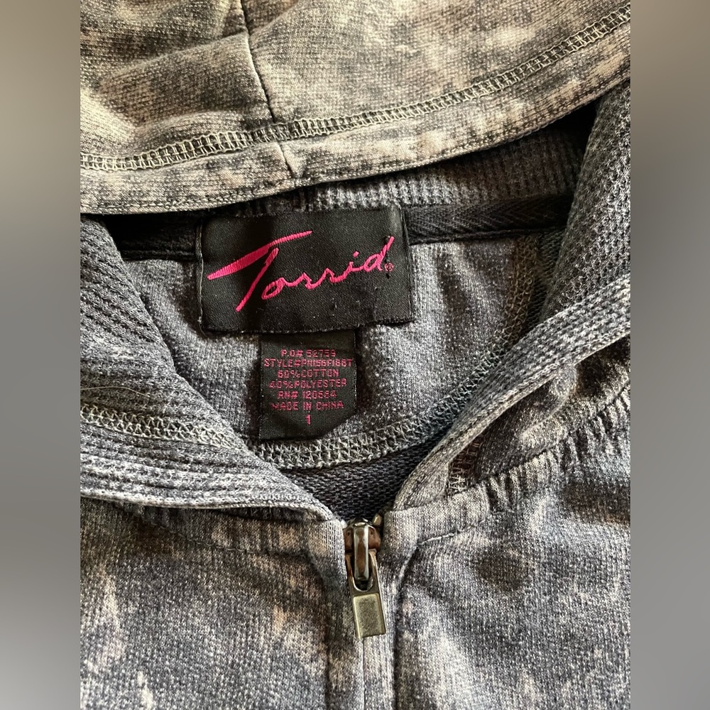 Torrid Gray Zip-Up Hoodie w/ Short Slv - Picture 3 of 5